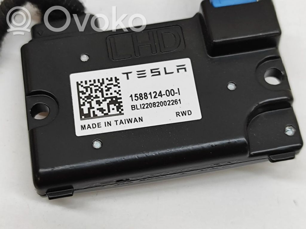 Tesla Model Y Frontkamera Windschutzscheibe Frontscheibe 