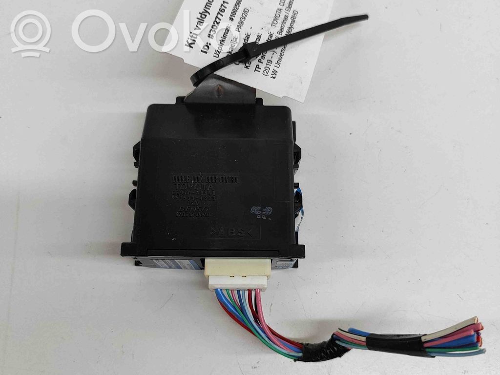 Toyota Corolla E210 E21 Unitate/modul de comandă închidere centralizată