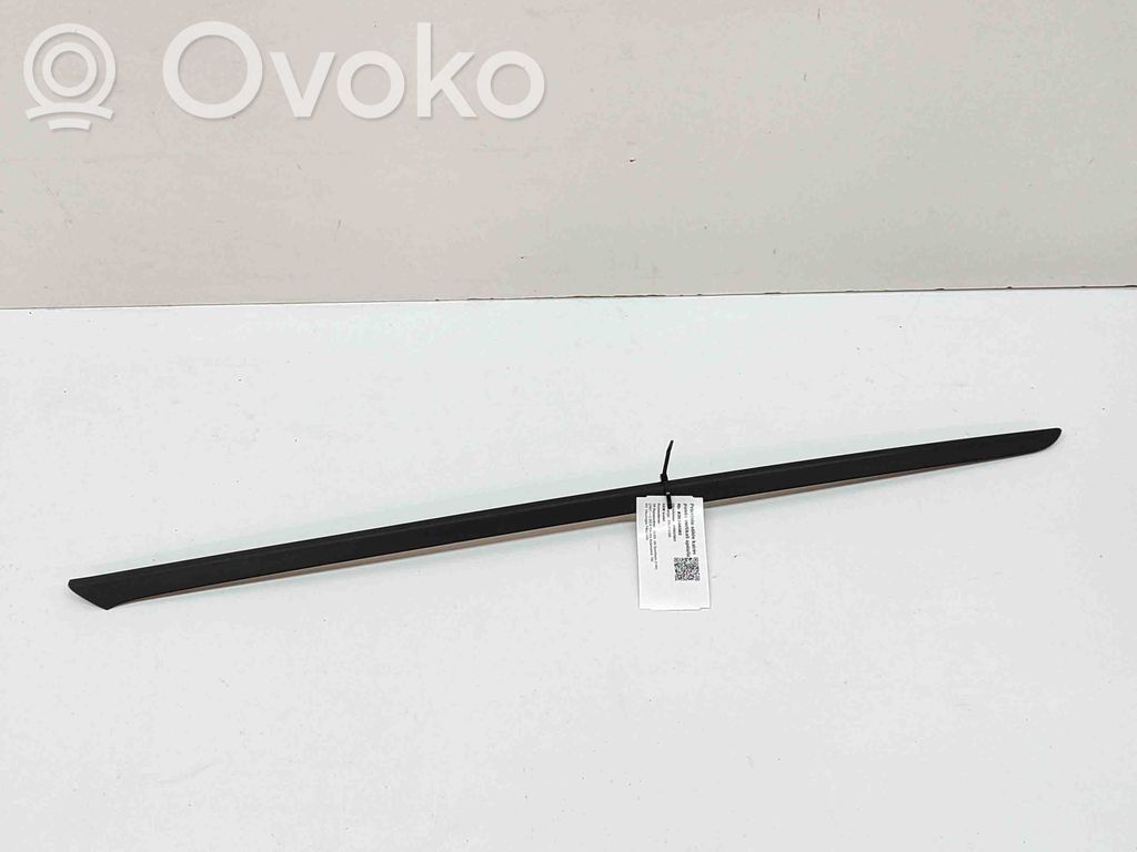 Audi Q4 Sportback e-tron Windshield trim 