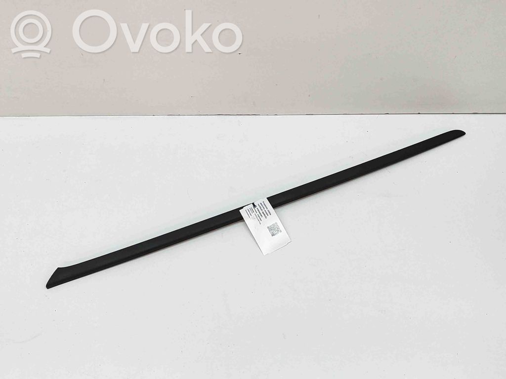 Audi Q4 Sportback e-tron Windshield trim 