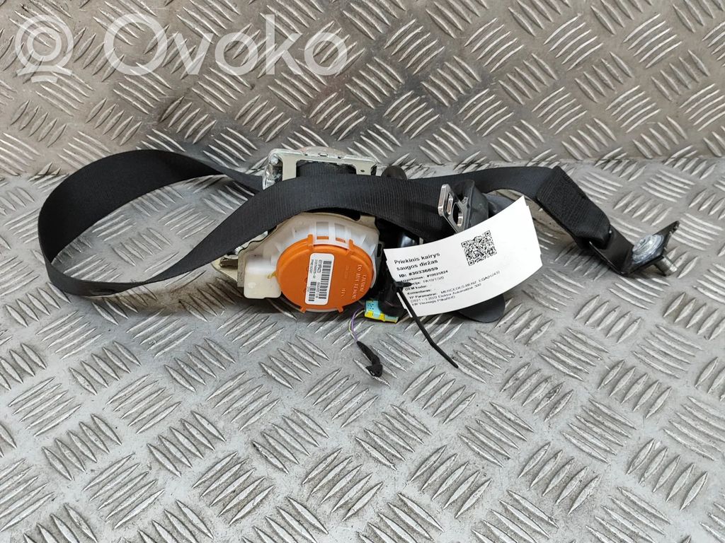 Mercedes-Benz EQA Cinturón delantero 