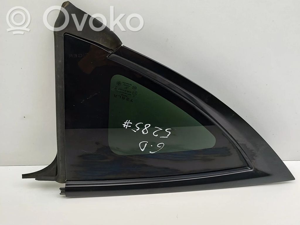Tesla Model Y Szyba karoseryjna tylna 