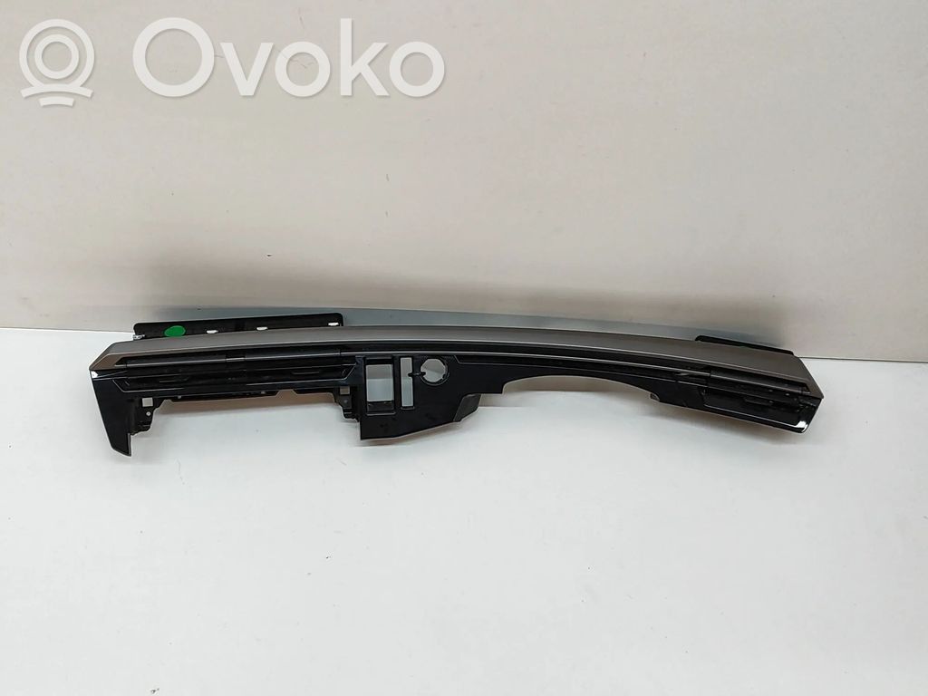 Peugeot 3008 III Dysze / Kratki nawiewu deski rozdzielczej 