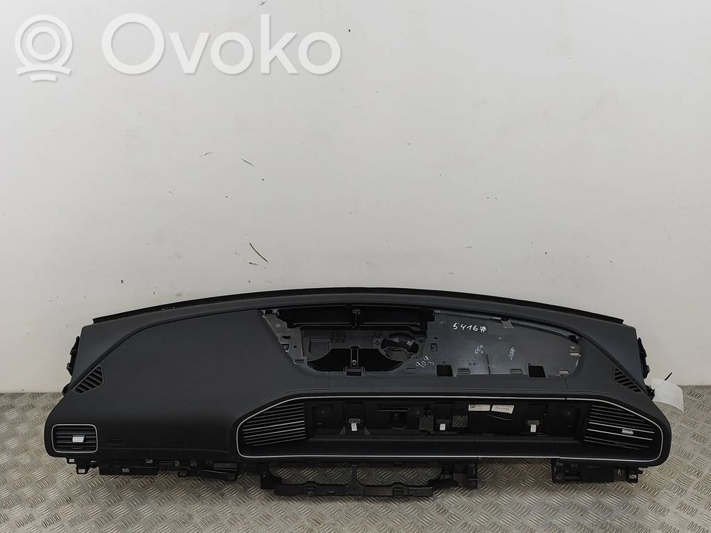 Mercedes-Benz GLE W167 Panel de instrumentos