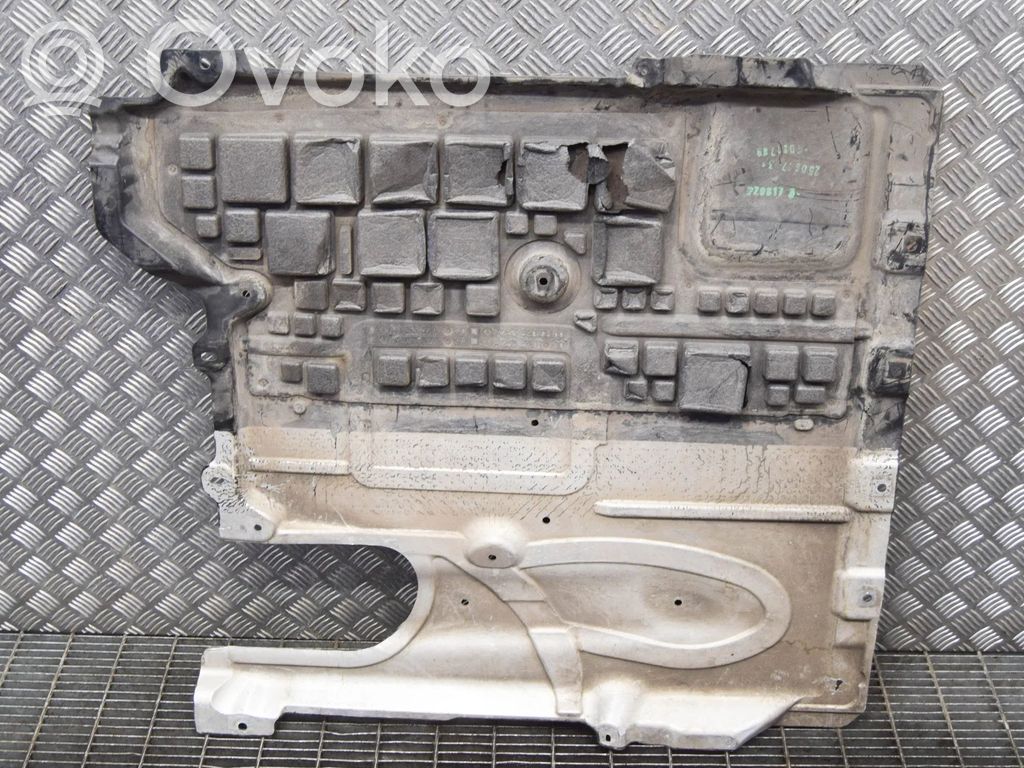 Mercedes-Benz GLC X253 C253 Osłona dolna silnika