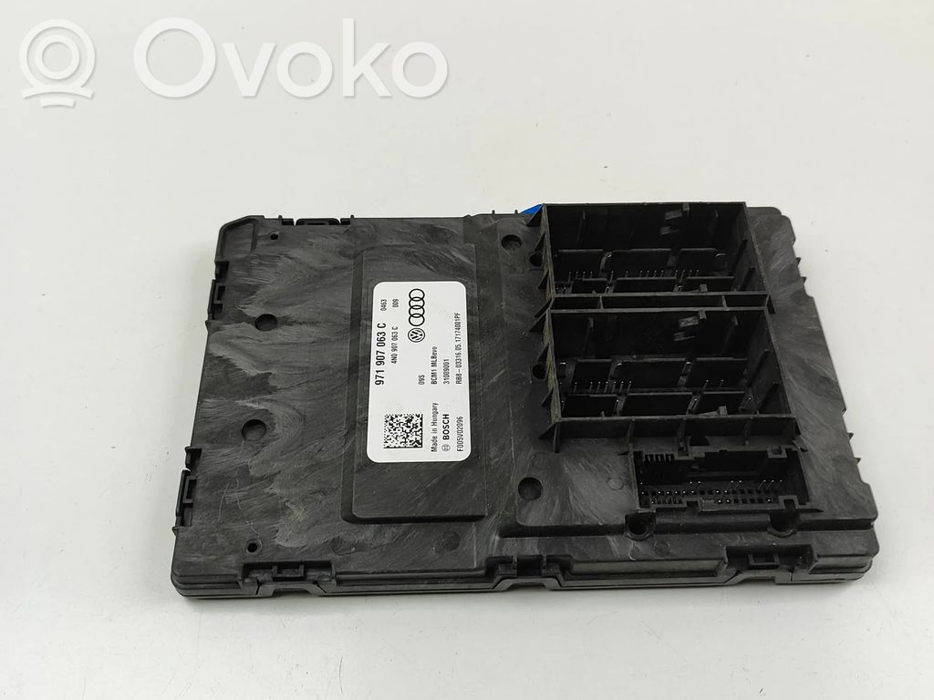 Porsche Panamera (971) Modul de control caroserie central 