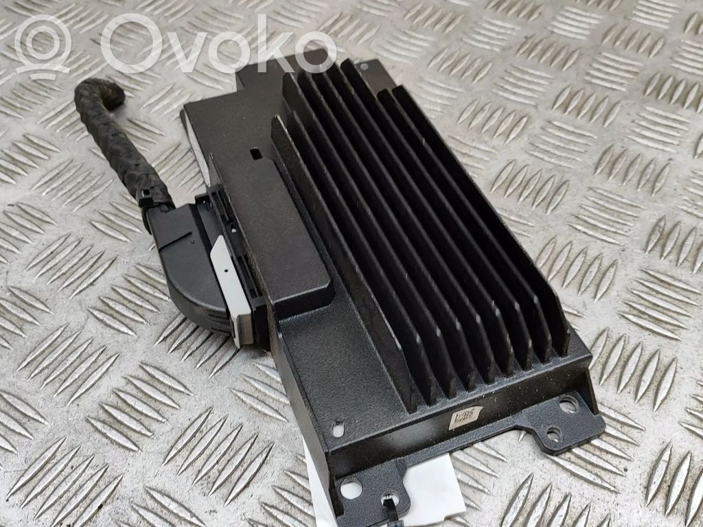 BMW iX Garso stiprintuvas 