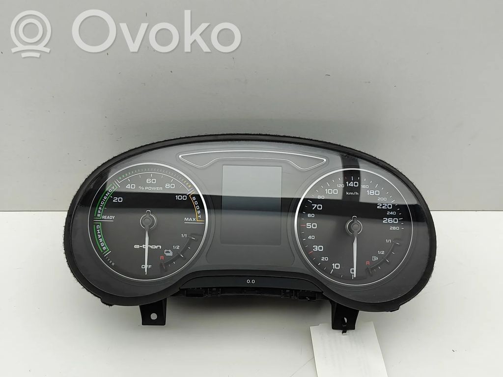 Audi A3 S3 8V Speedometer (instrument cluster) 
