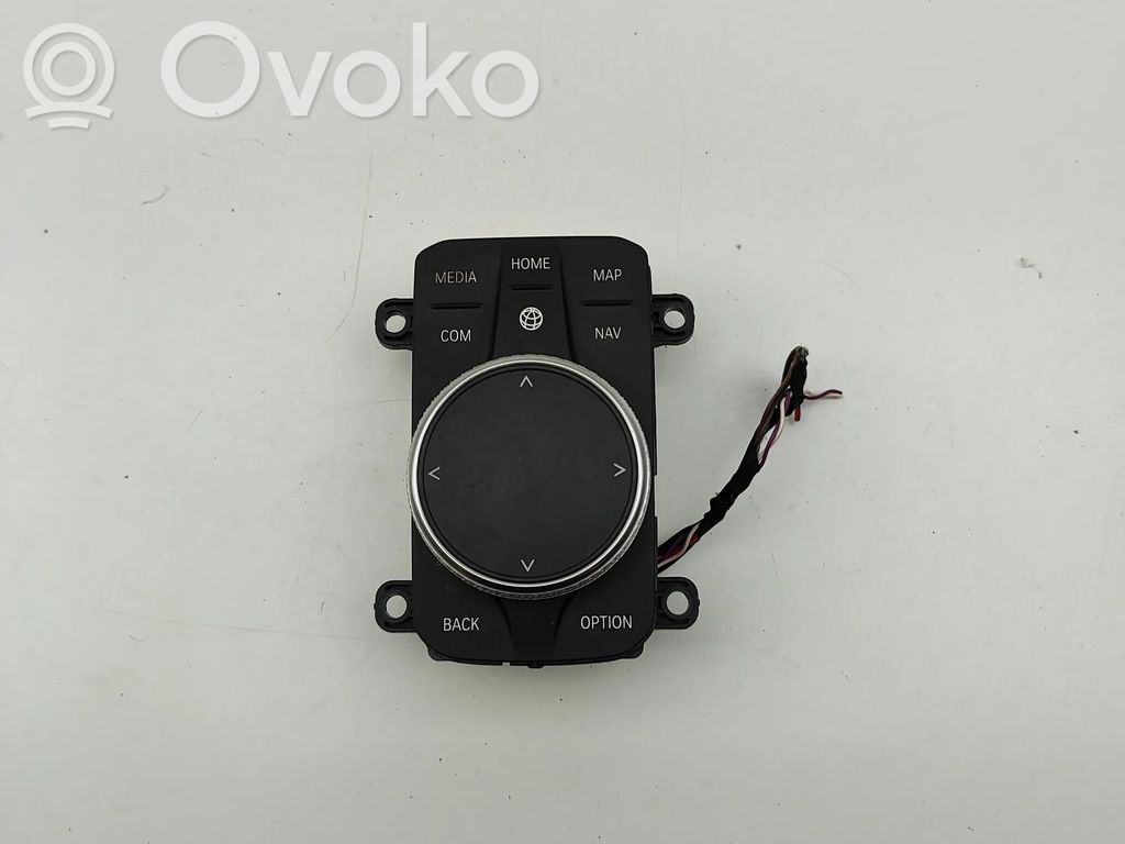 BMW 2 F44 Panel radia 