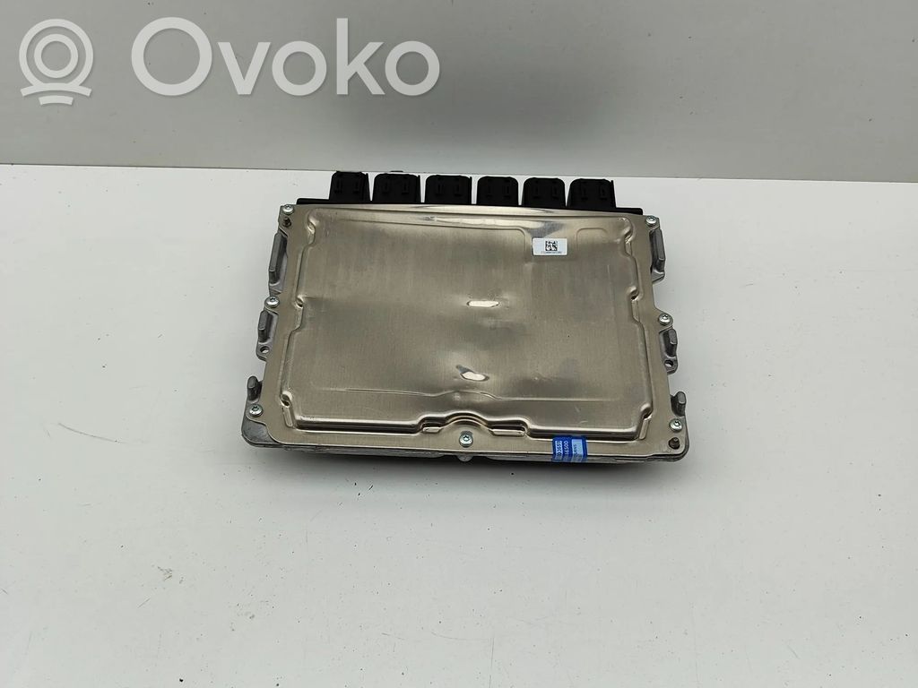 BMW 2 F44 Engine control unit/module 