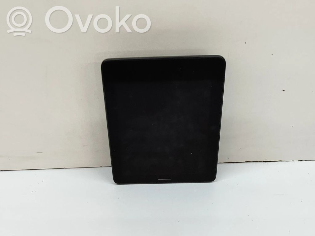 Polestar 2 Screen/display/small screen 