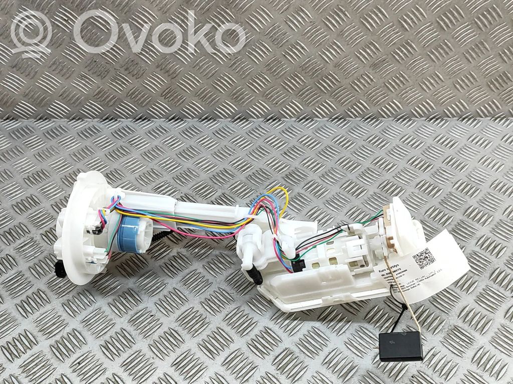 Lexus RX V Bomba interna de combustible 