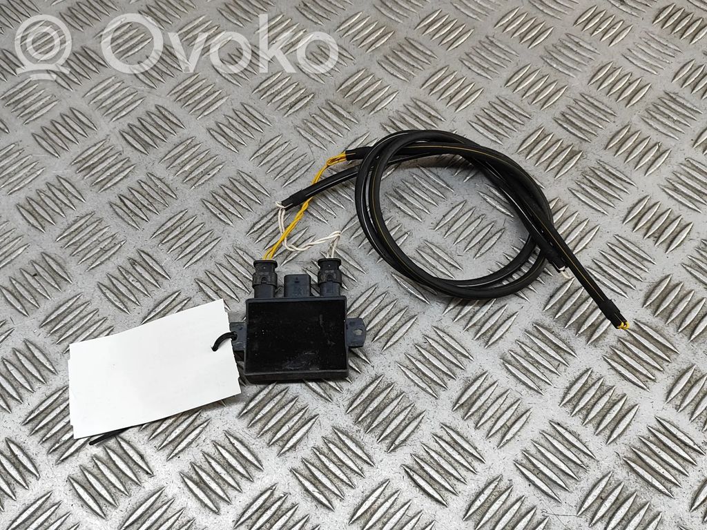 Ford Kuga III Tailgate/trunk control unit/module 