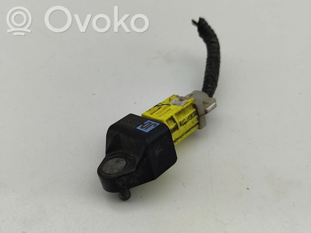 Toyota Hilux (AN120, AN130) Senzor impact/declanșare airbag 