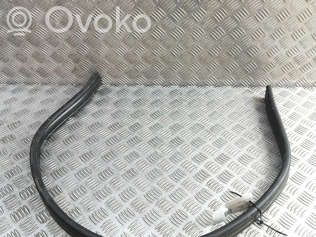 BMW iX1 Moottoritilan kumitiiviste 