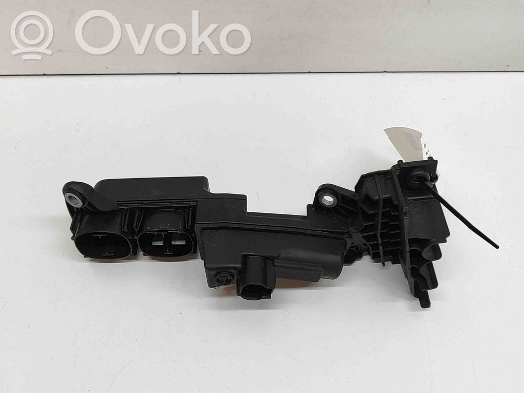 Releu control curent   6804726