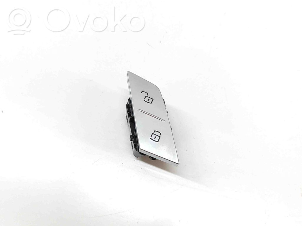 BMW 8 G14 Central locking switch button 