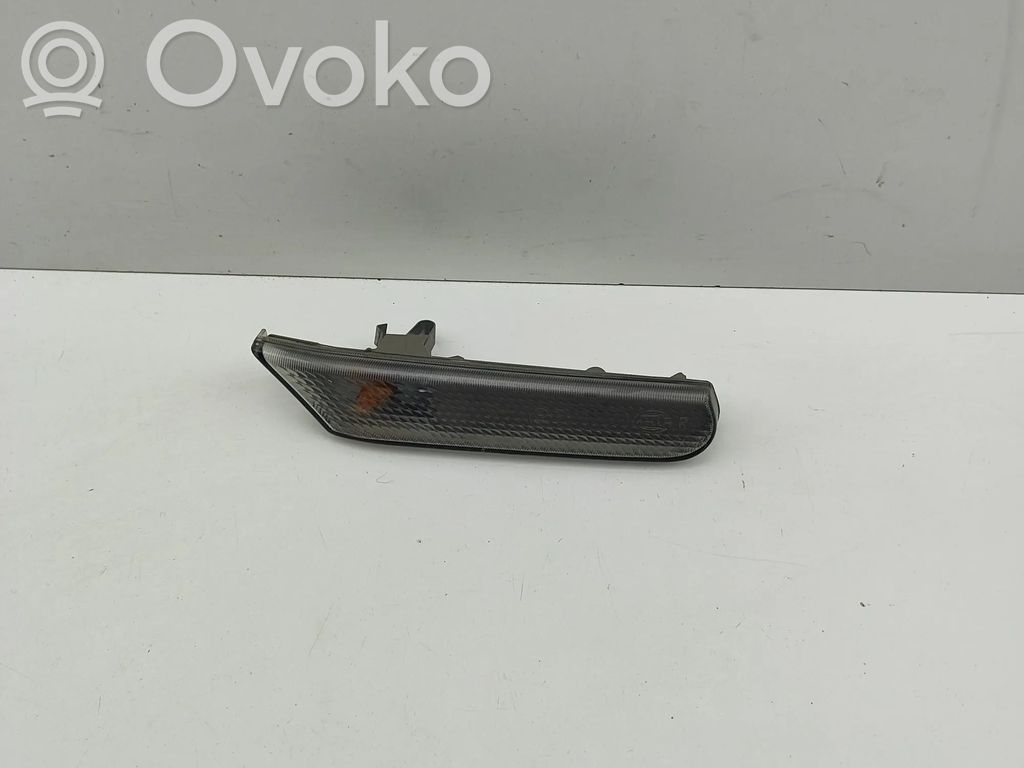 Porsche 911 996 Kierunkowskaz błotnika przedniego 