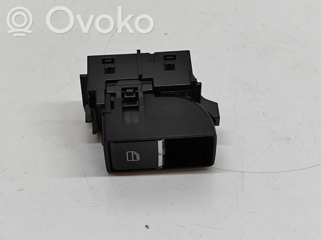 Interruptor del elevalunas eléctrico   BDGF66370
