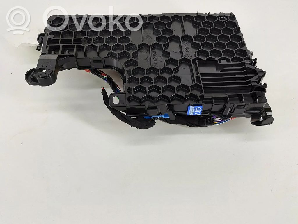 Central body control module   149785000D,156735900B,156745500C