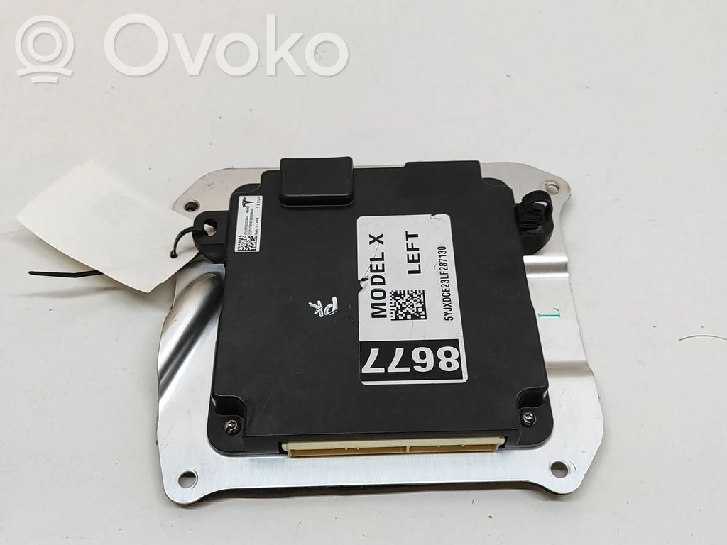 Tesla Model X Unidad de control/módulo de la puerta 