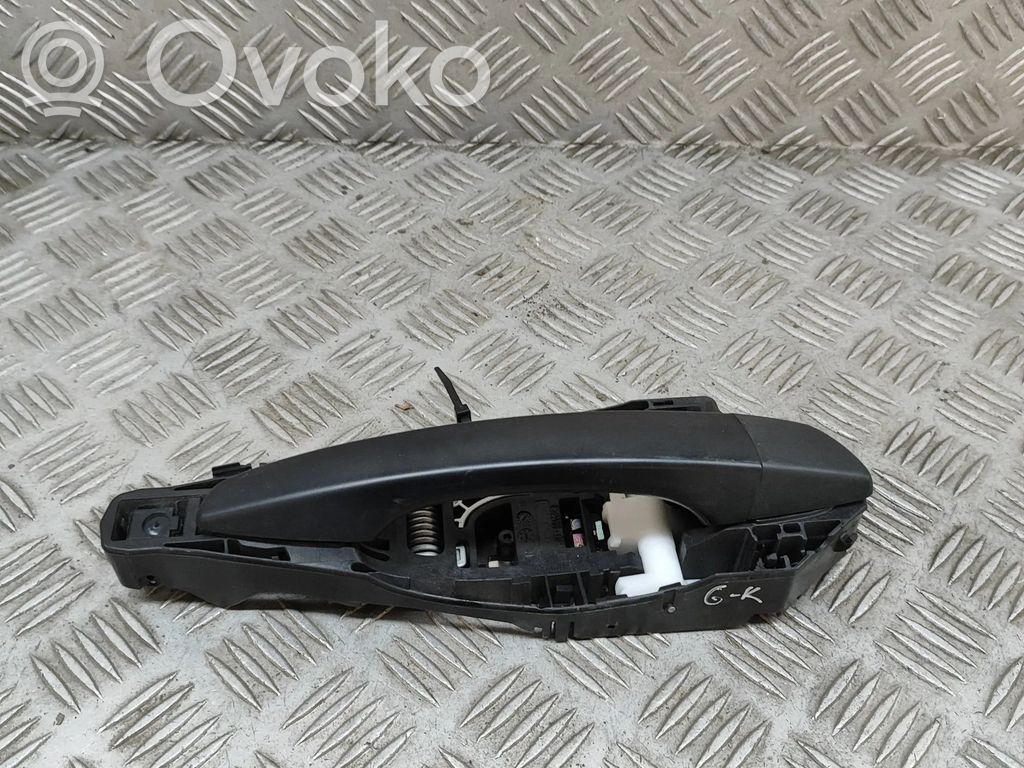 Opel Vivaro Front door exterior handle 