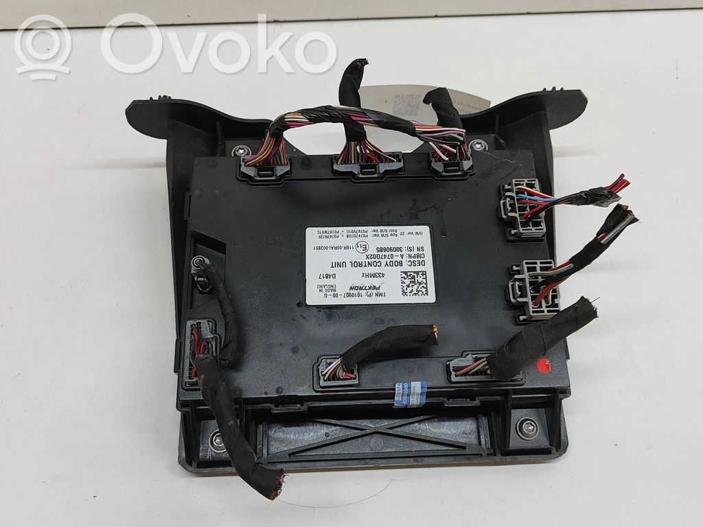 Tesla Model S Kėbulo modulis 