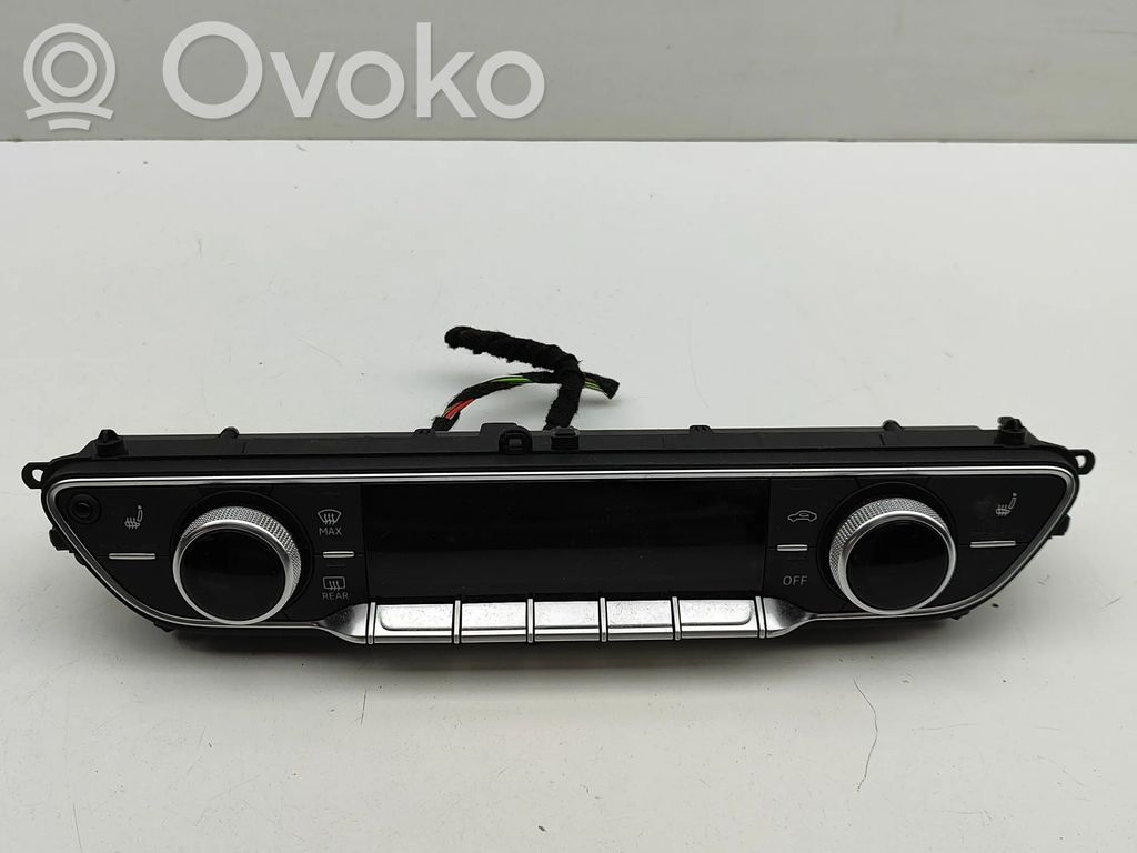 Audi A5 Przełącznik / Włącznik nawiewu dmuchawy 