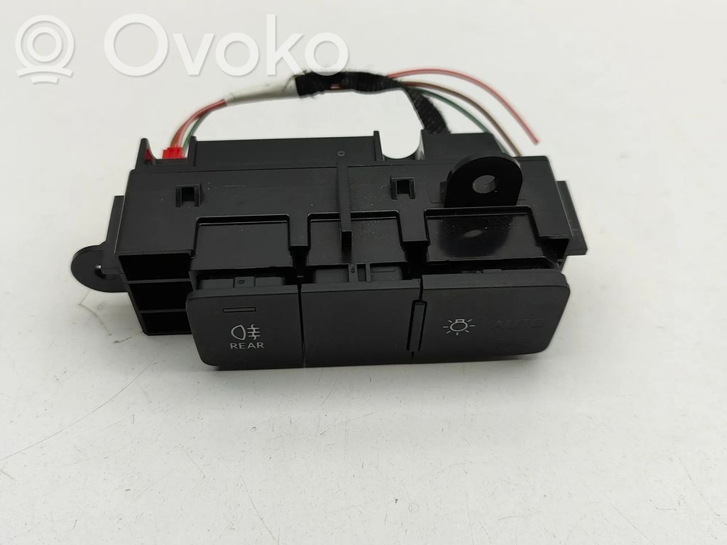 Audi Q4 e-tron Light switch 