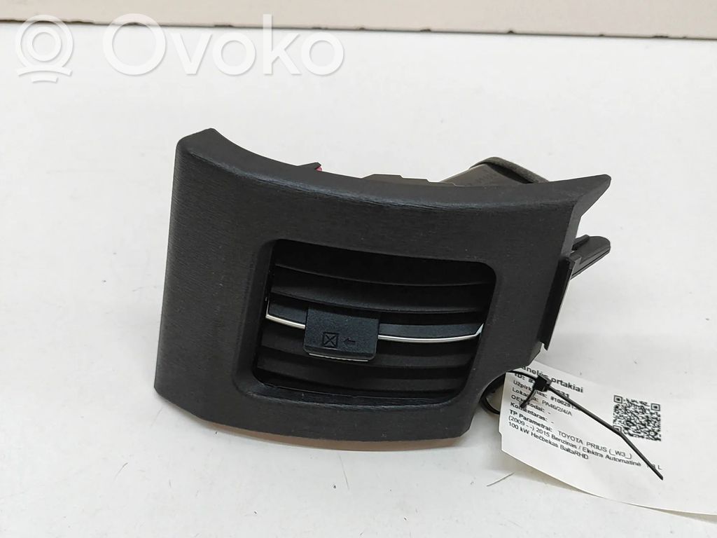 Toyota Prius (XW30) Dysze / Kratki nawiewu deski rozdzielczej 
