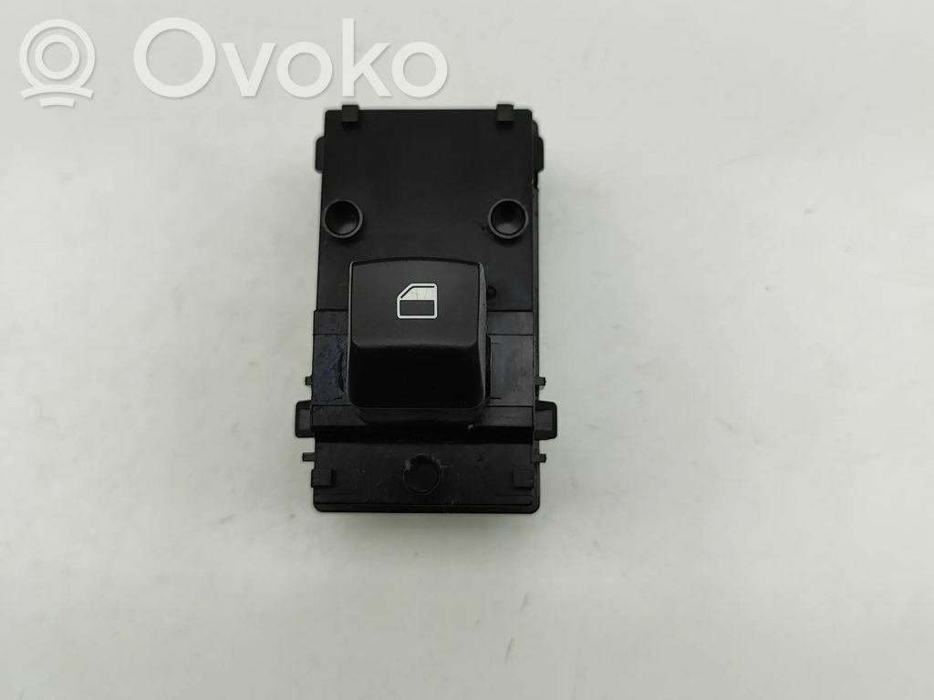 KIA Ceed Electric window control switch 