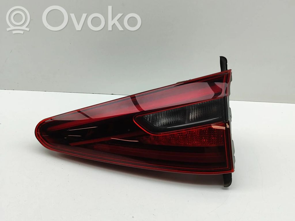 Alfa Romeo Stelvio Lampy tylnej klapy bagażnika 
