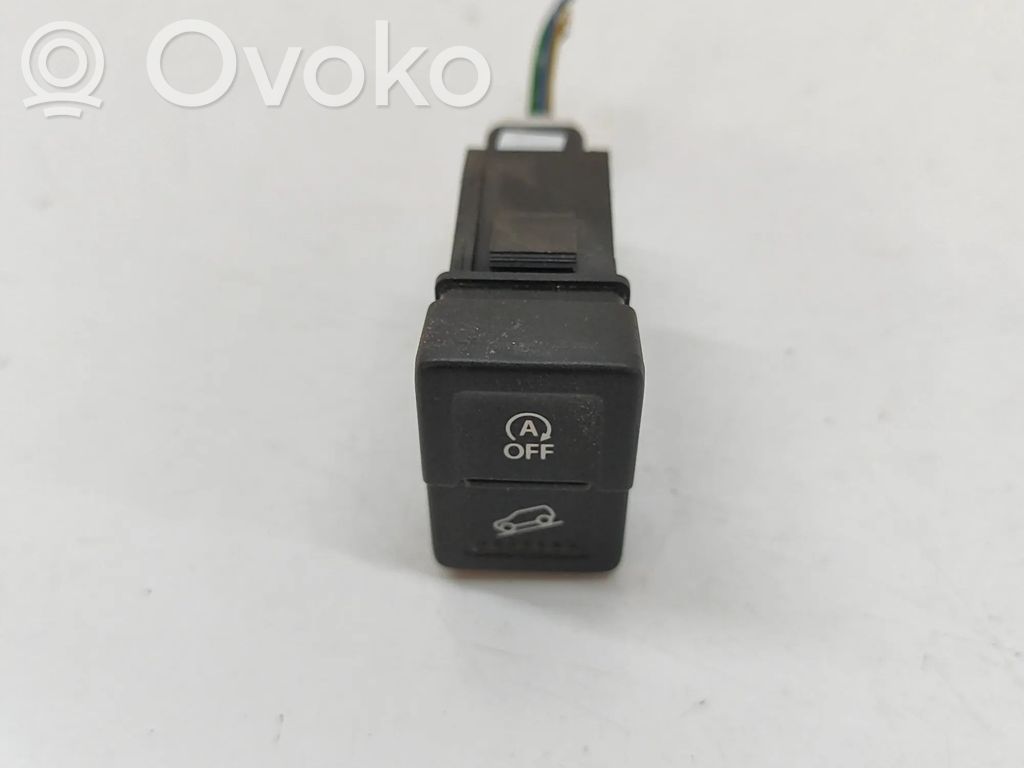 Suzuki Vitara (LY) A set of switches 