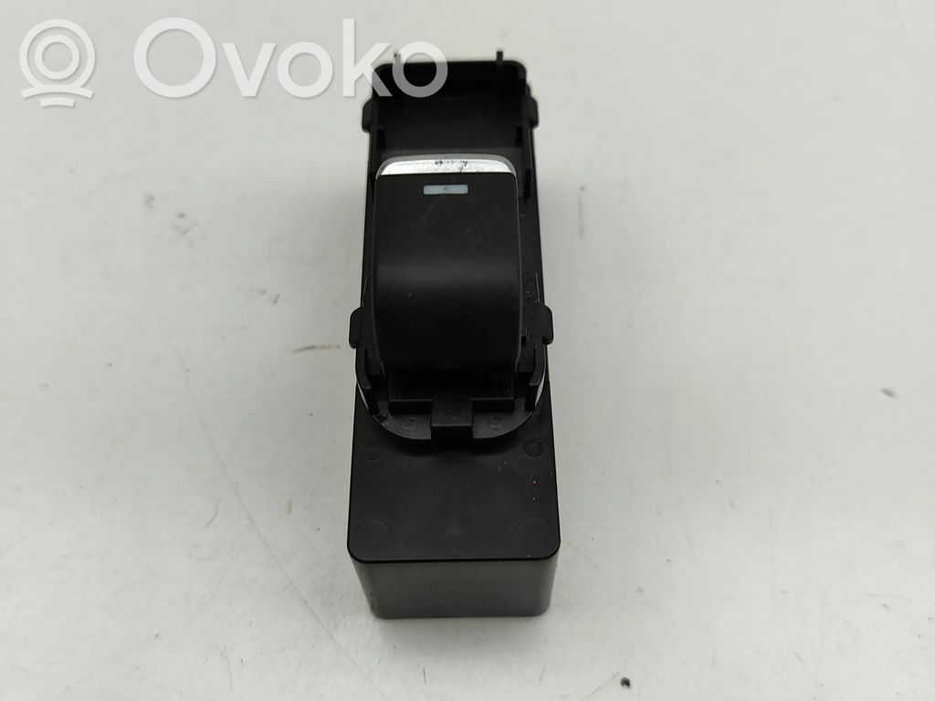 Mazda CX-5 Electric window control switch 