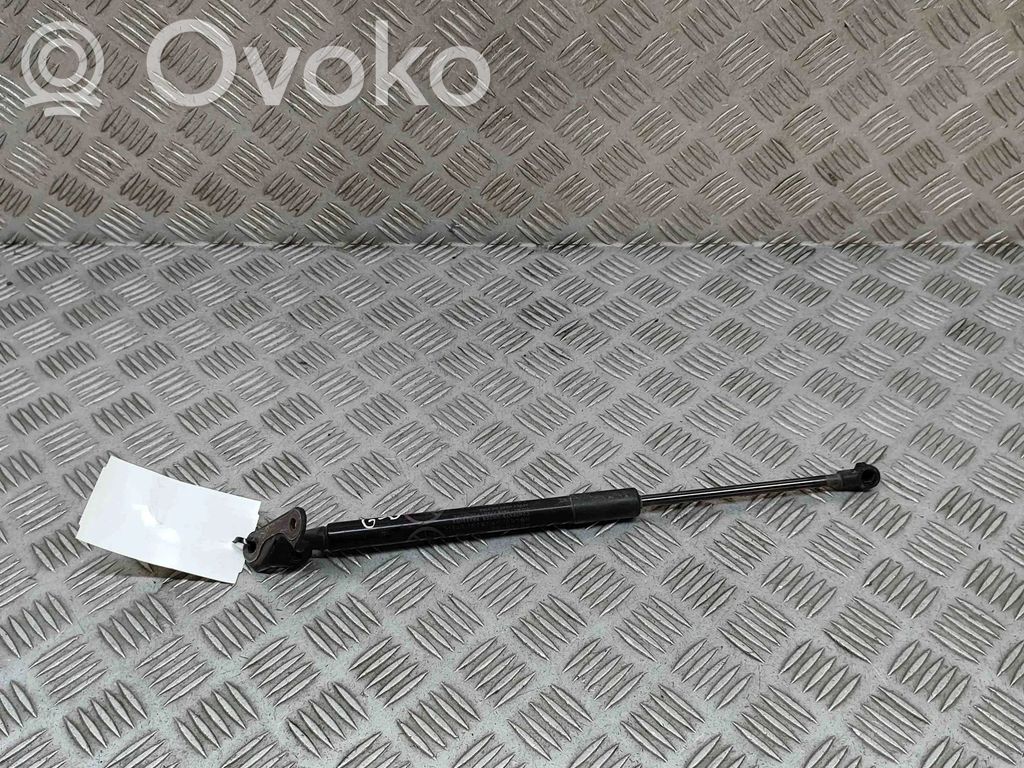 Toyota Auris E180 Tailgate/trunk strut/damper 