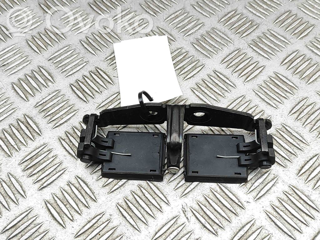 Volkswagen Phaeton Rear door lock loop/hook striker 