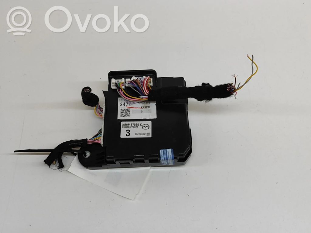 Mazda CX-30 Module de contrôle carrosserie centrale 