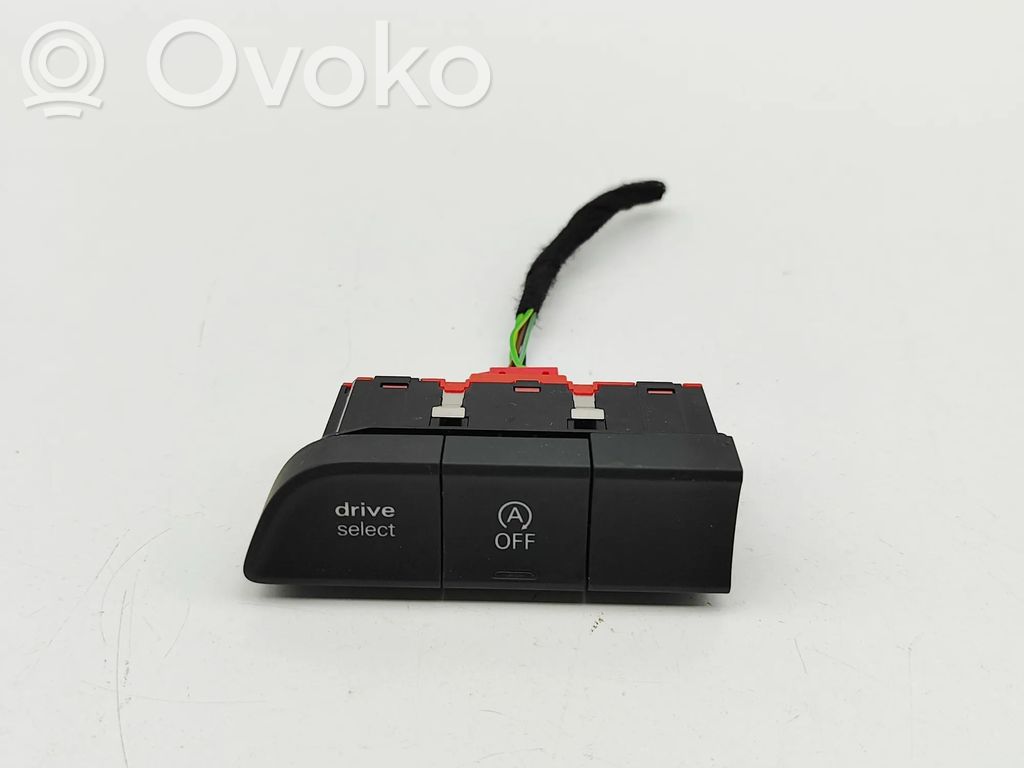 Audi RS Q3 Un conjunto de interruptores 