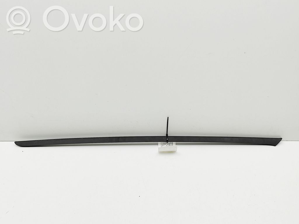 Audi Q4 e-tron Windshield trim 
