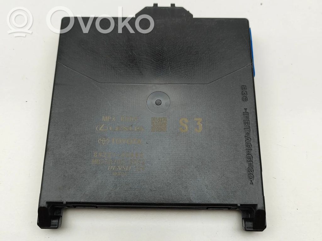 Toyota Yaris XP210 Modul de control caroserie central 