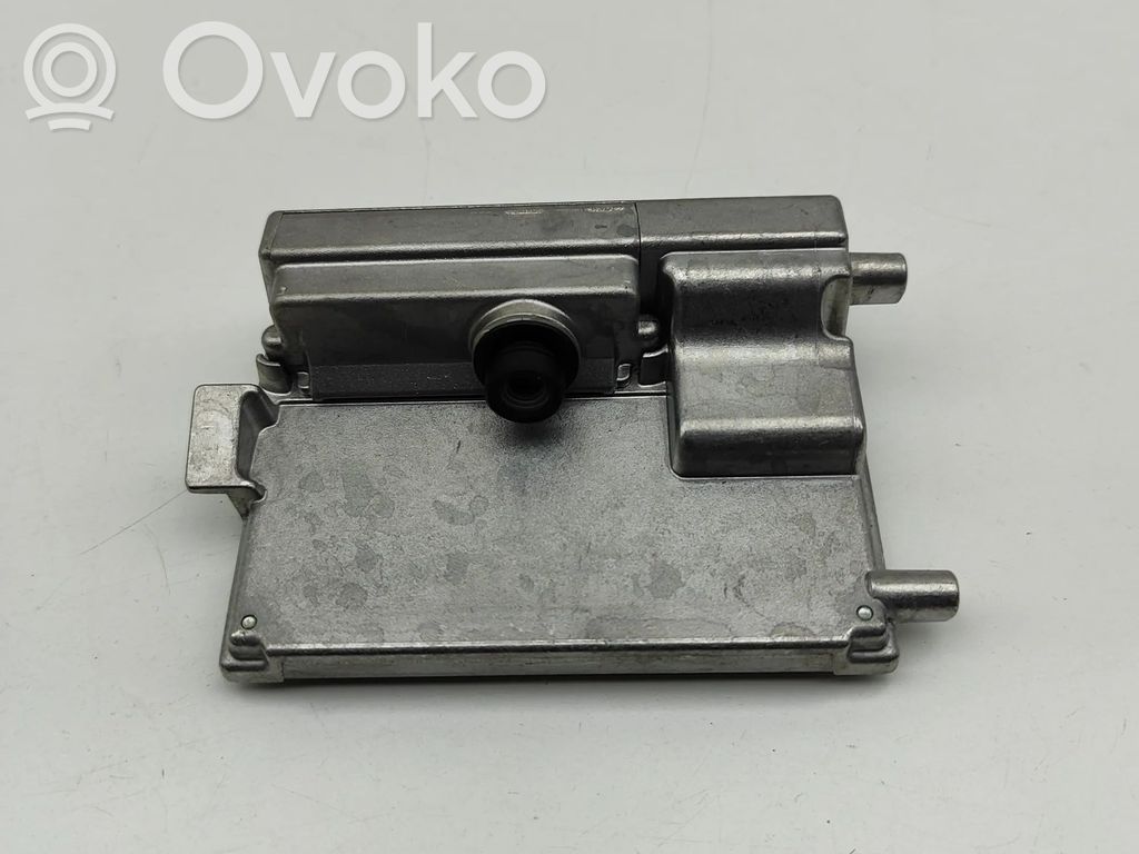 Audi Q4 e-tron Windshield/windscreen camera 