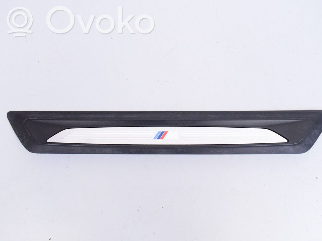 BMW 3 GT F34 Copertura del rivestimento del sottoporta anteriore