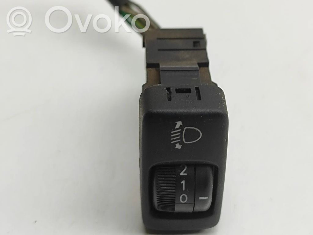 Toyota Land Cruiser (J100) Bouton commande réglage hauteur de phares 