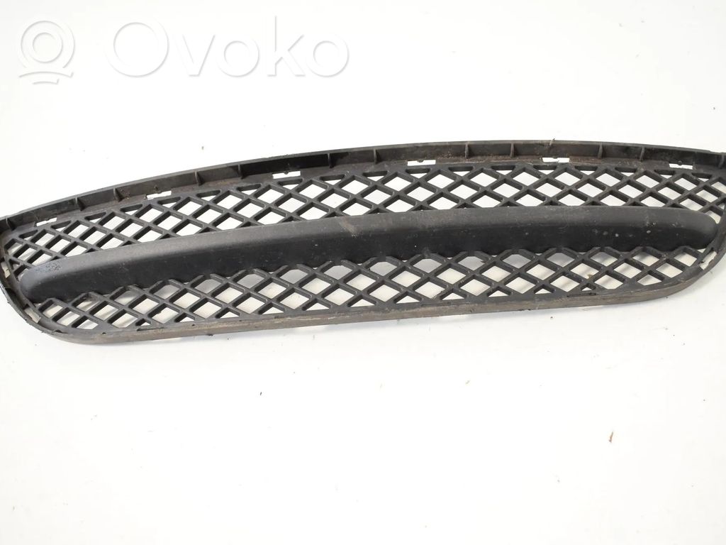 Kühlergrill   7154556