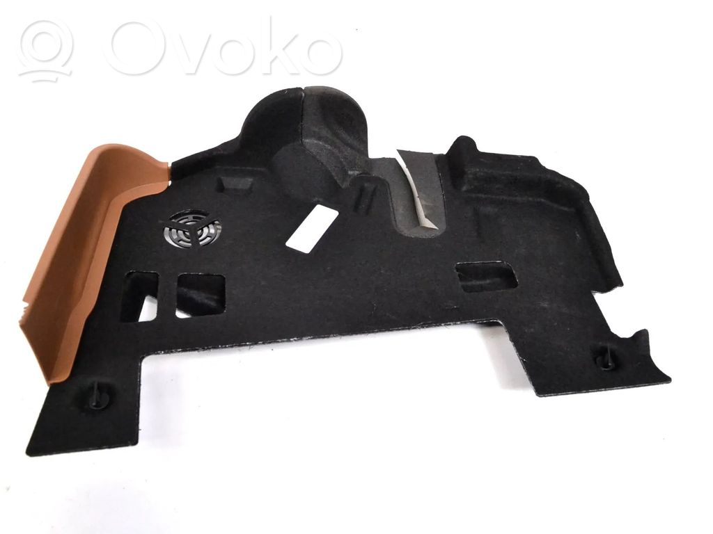 BMW 5 G30 G31 G38 Element deski rozdzielczej / dół 