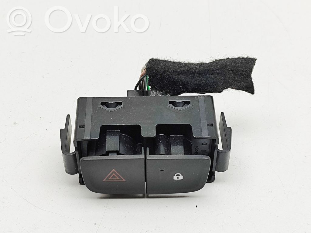 Opel Vivaro Hazard light switch 