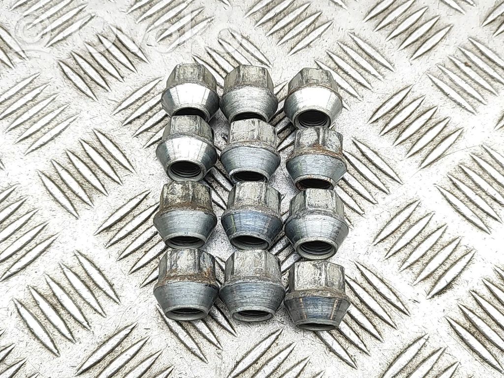 Tesla Model S Nuts/bolts 