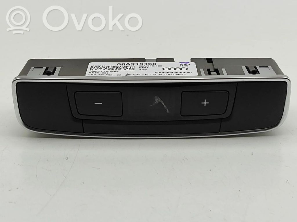 Przełącznik / Włącznik nawiewu dmuchawy   5HB012633,80A919158