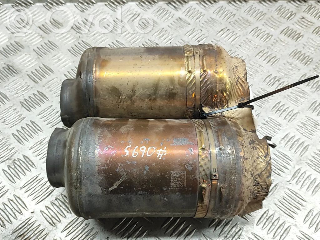 Volkswagen Golf VIII Filtr cząstek stałych Katalizator / FAP / DPF 