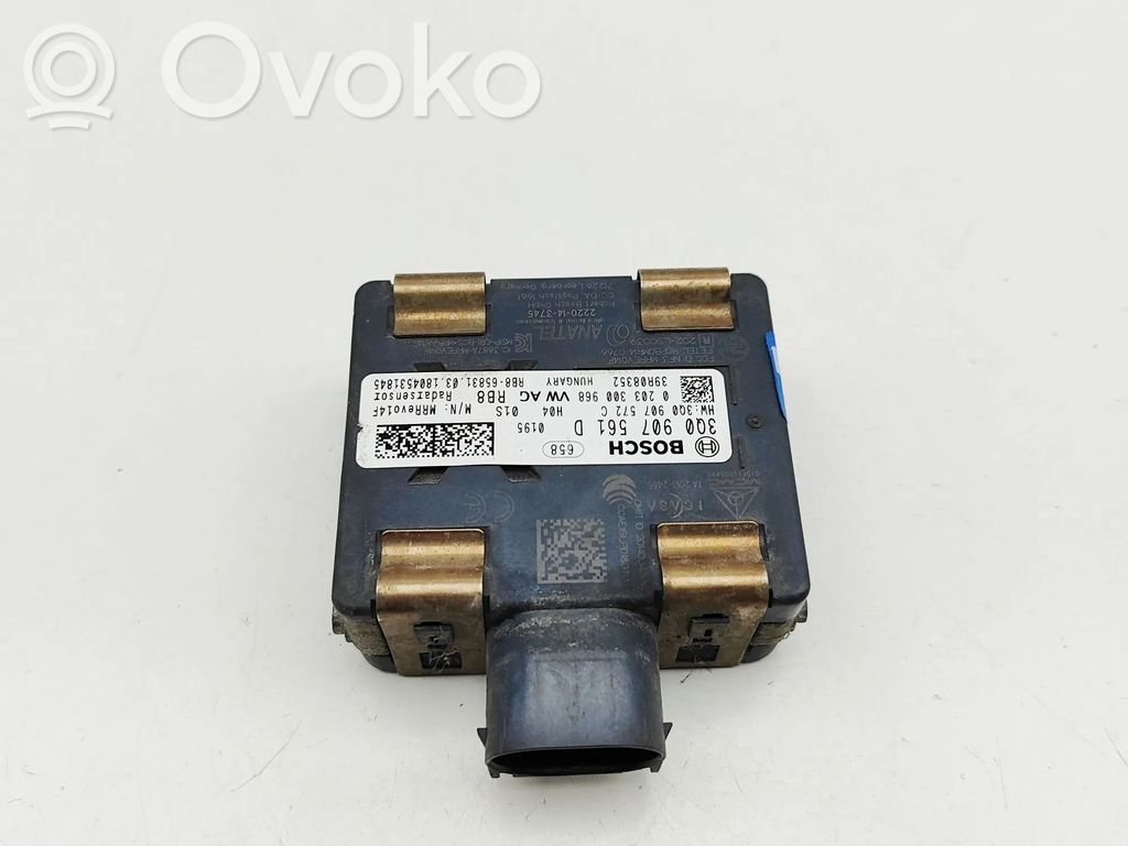 Volkswagen PASSAT B8 Senzor radar distronic 
